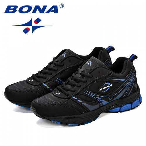 outdoor athletic shoes